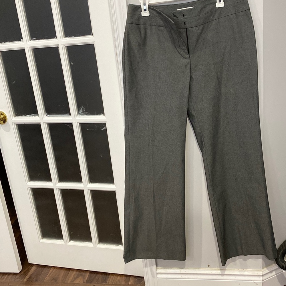 Ladies size 10 Kenneth coke dress pants. Wide leg